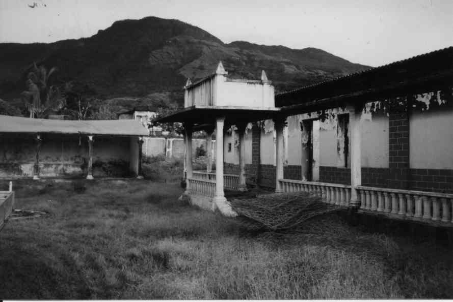 Ainaro